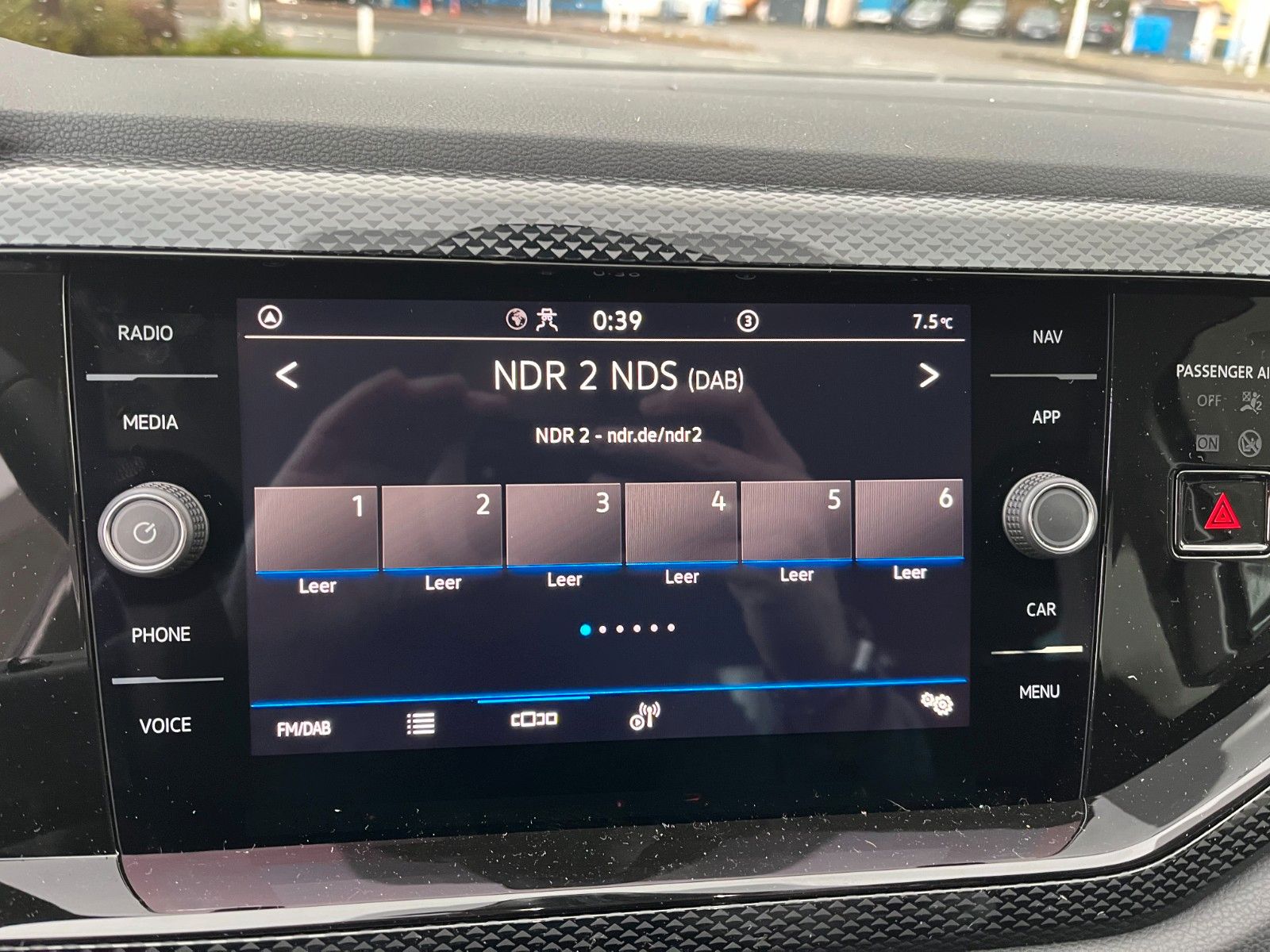 Fahrzeugabbildung Volkswagen Taigo 1.0 TSI OPF DSG Life +APP/PDC/SHZ/LED/ACC+