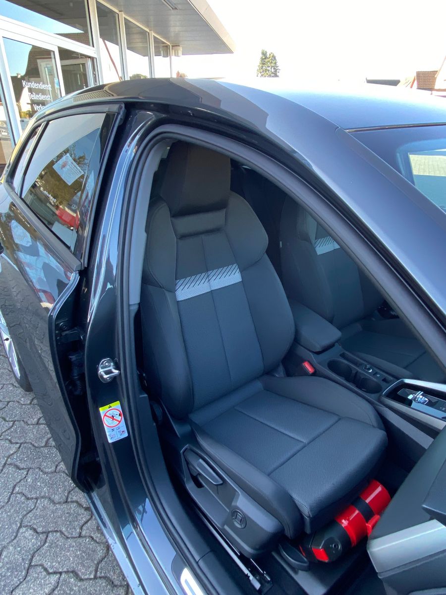 Fahrzeugabbildung Audi A3 Sportback 35 TFSI advanced Klima,Navi,Sitzh,