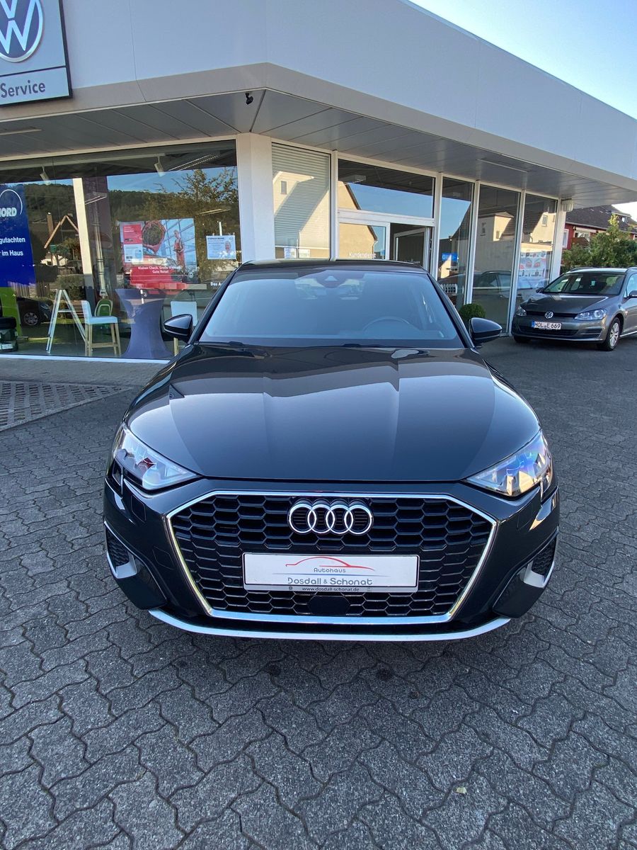Fahrzeugabbildung Audi A3 Sportback 35 TFSI advanced Klima,Navi,Sitzh,