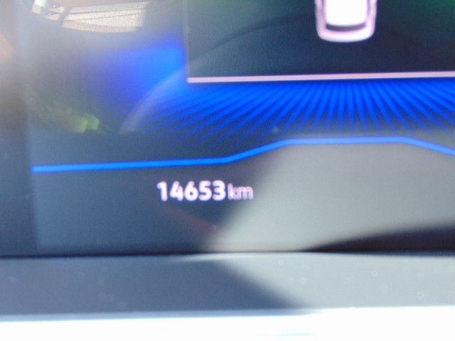 Fahrzeugabbildung Volkswagen T-Roc Move 1,5 TSI Navi,Sitzh,Klimaautomatik