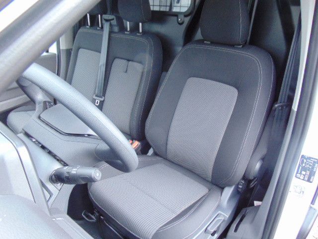 Fahrzeugabbildung Volkswagen T7 Transporter   AHK,Klima