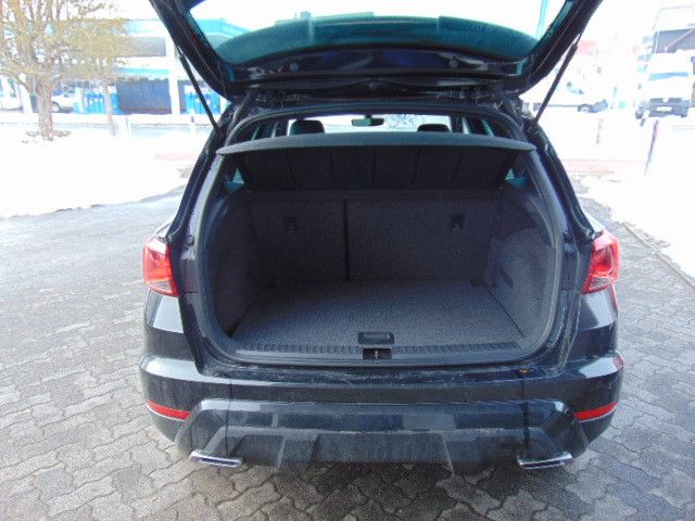 Fahrzeugabbildung SEAT Arona FR  Sitheizung, Klima, Navi,Allwetter