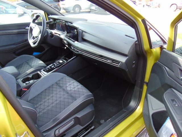 Fahrzeugabbildung Volkswagen Golf VIII Variant R-Line Navi,Klima,sitzh.