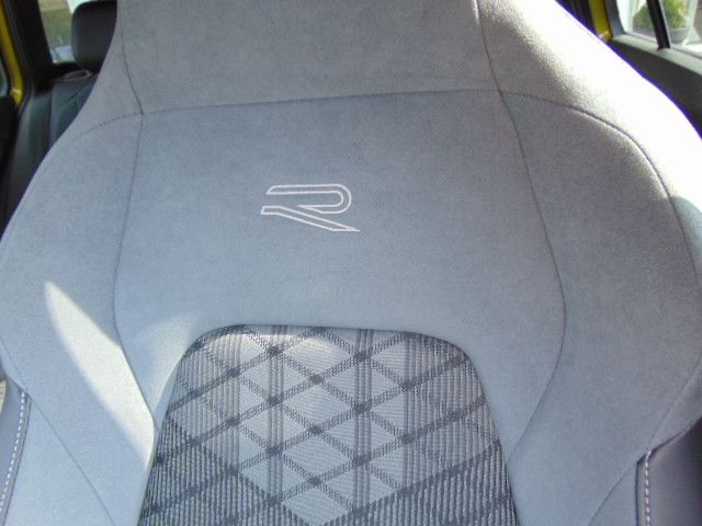 Fahrzeugabbildung Volkswagen Golf VIII Variant R-Line Navi,Klima,sitzh.