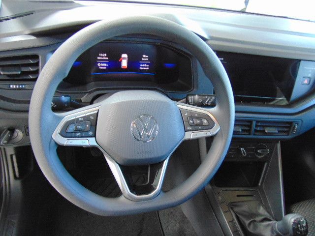 Fahrzeugabbildung Volkswagen Polo VI Basis 1,0 Klim.PDC,Sitzh.