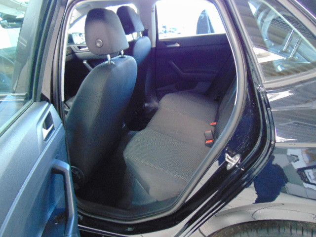 Fahrzeugabbildung Volkswagen Polo VI Basis 1,0 Klim.PDC,Sitzh.