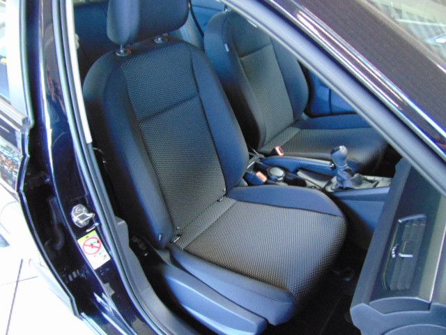 Fahrzeugabbildung Volkswagen Polo VI Basis 1,0 Klim.PDC,Sitzh.