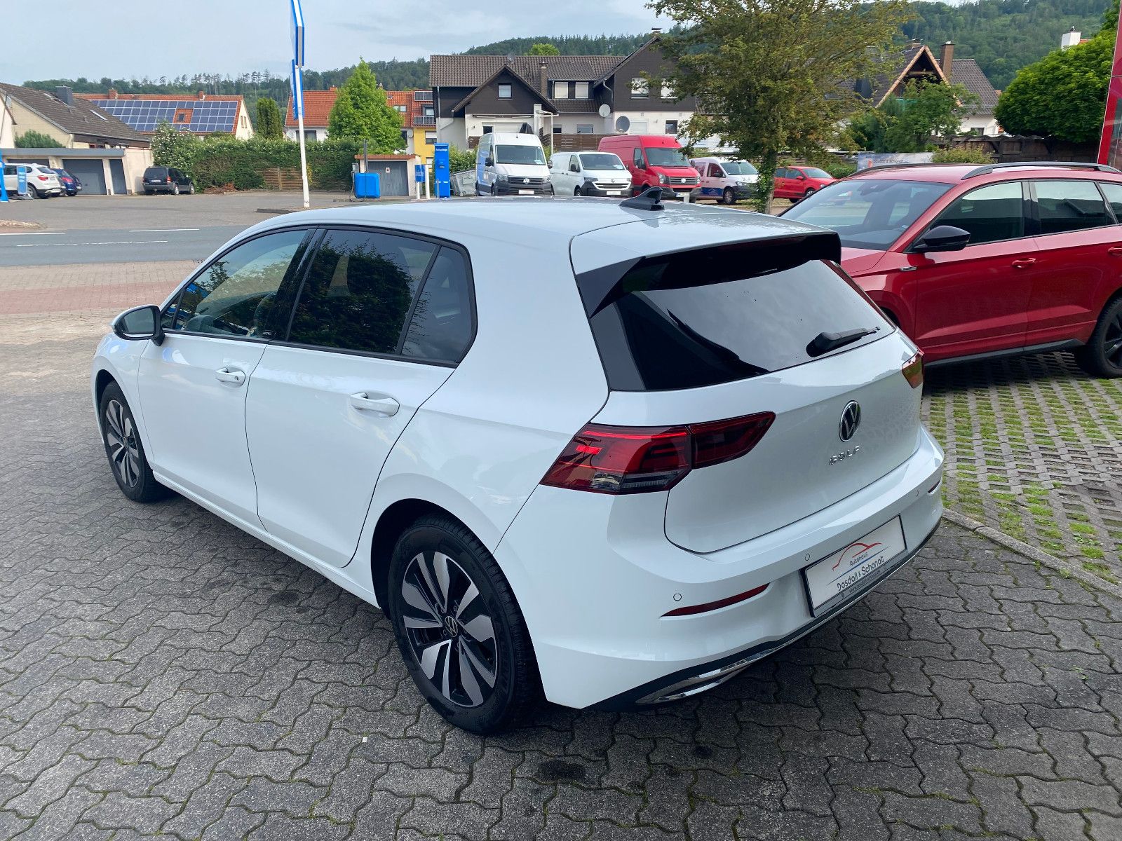 Fahrzeugabbildung Volkswagen Golf VIII Move Lim. Navi,Klima,Sitzh.